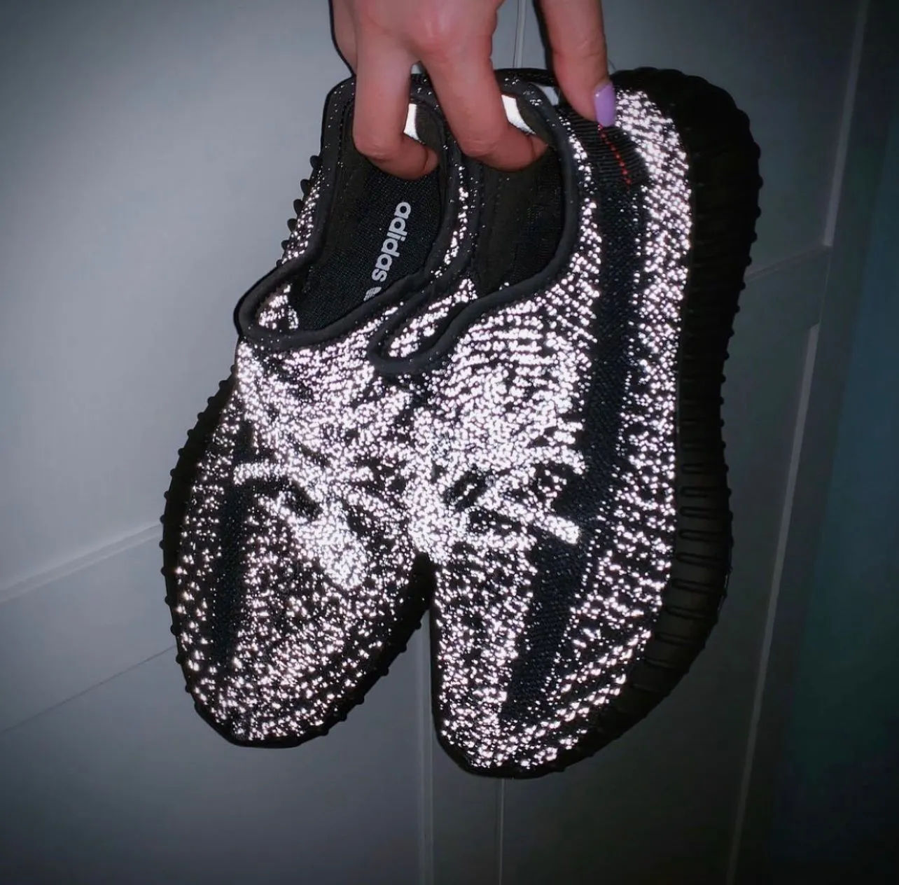 Adidas Yeezy 350 V2 adidas first copy shoes