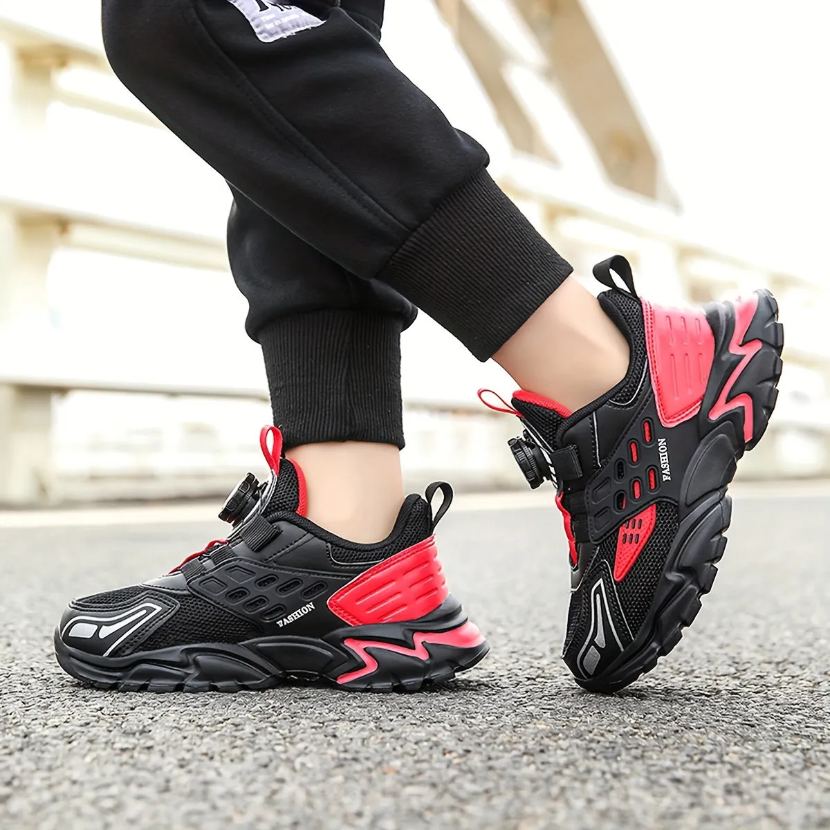 Boys' Casual Low-Top Running Shoes with Rotating Button, Comfy Non-Slip Sneakers for Outdoor Activities.