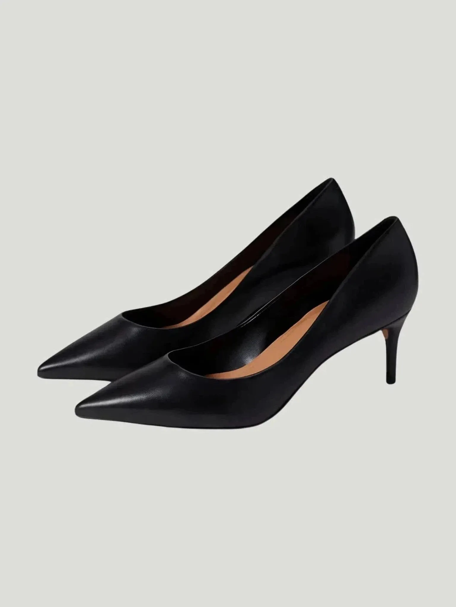 Carrano Valentina Leather Pumps