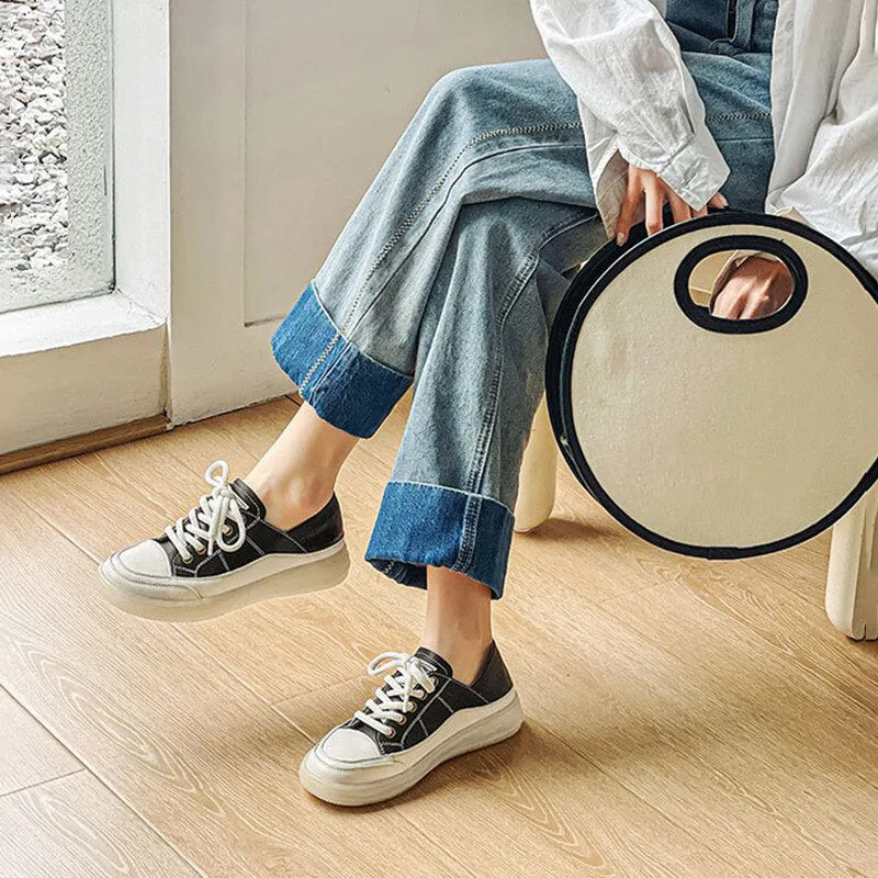 Classic Everyday Lace-up Sneakers with Comfy Soft Soles