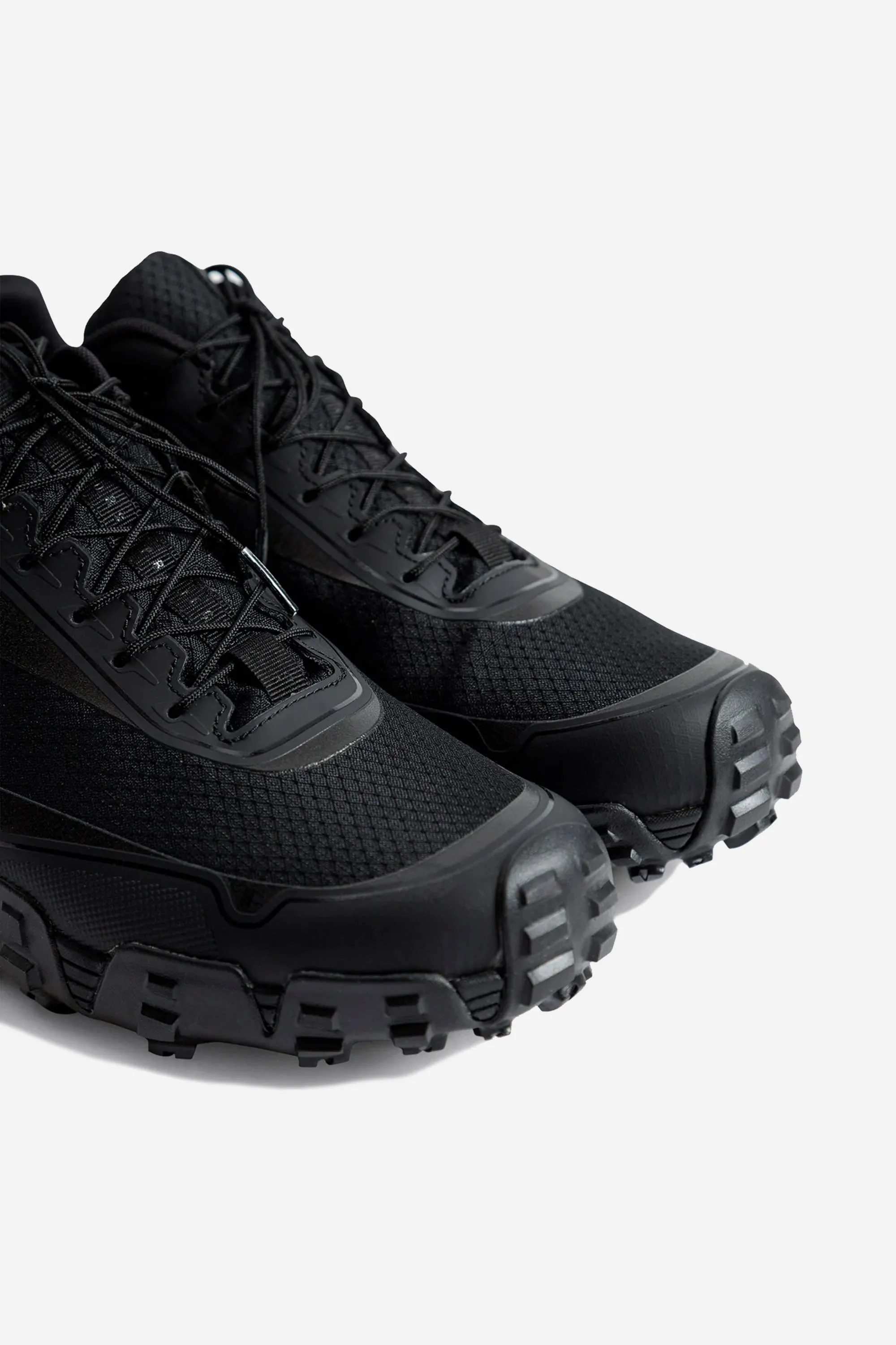 Lace Up Hyper Runner V08 Black