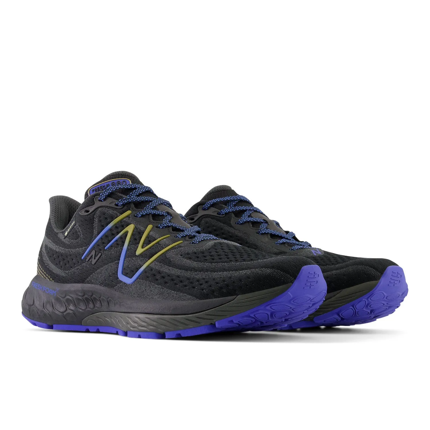 Men's New Balance Fresh Foam X 880 v13 Gore-Tex Color: Black with Marine Blue