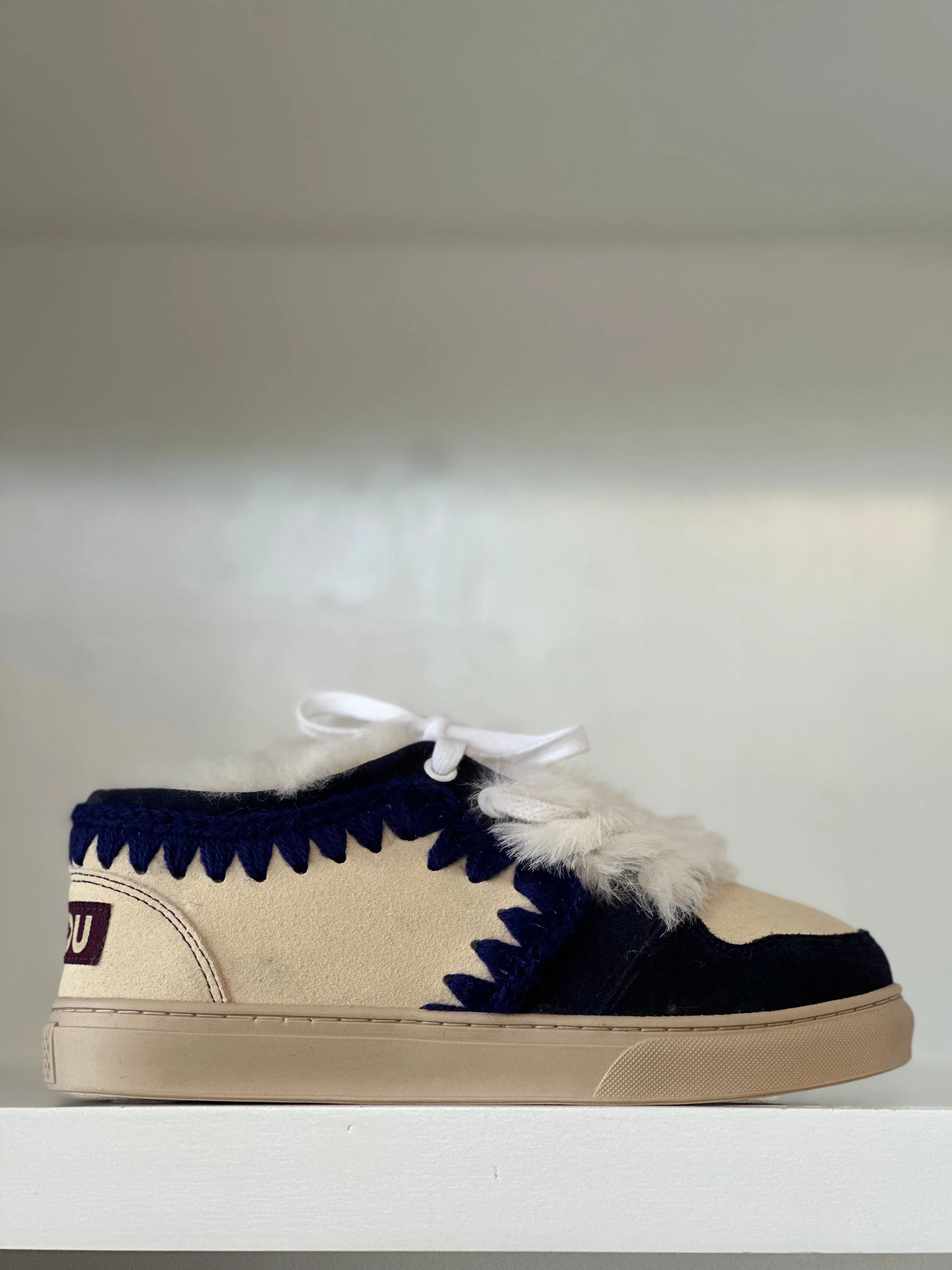 MOU - Eskimo Low Top Sneaker in Abyss and Vanilla Mix