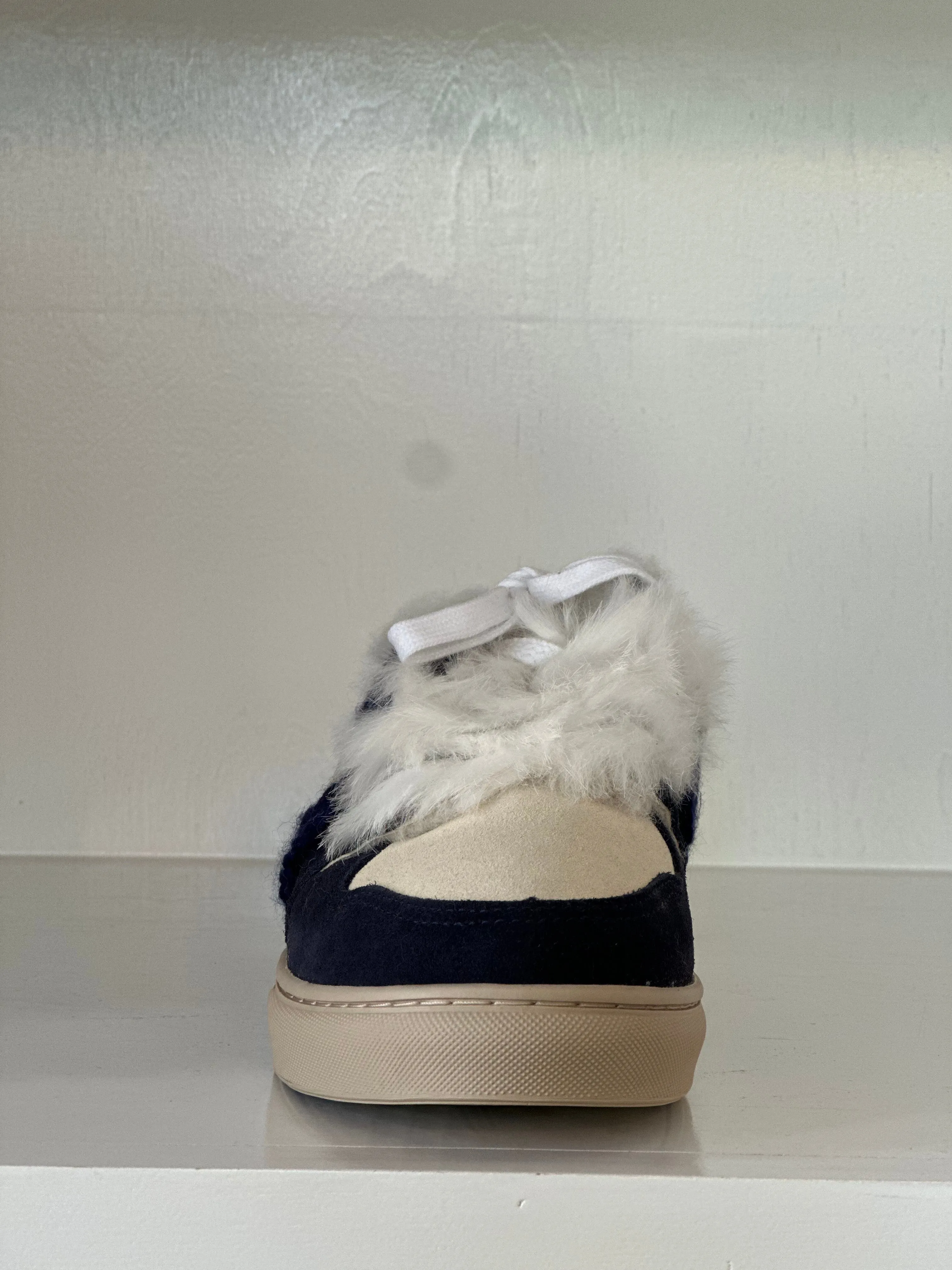 MOU - Eskimo Low Top Sneaker in Abyss and Vanilla Mix