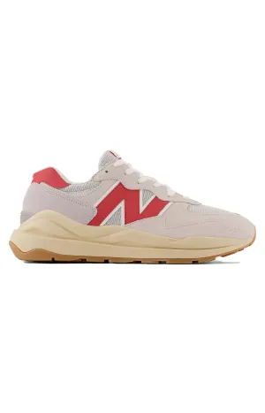 New Balance 57/40 Sneakers - Moonbeam/Red