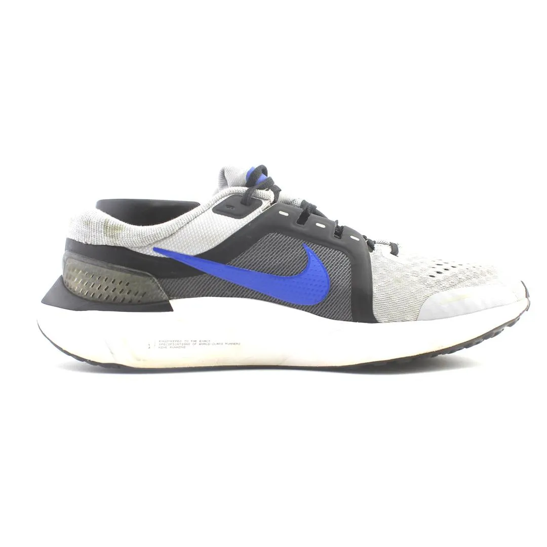 NIKE AIR ZOOM VOMERO 16