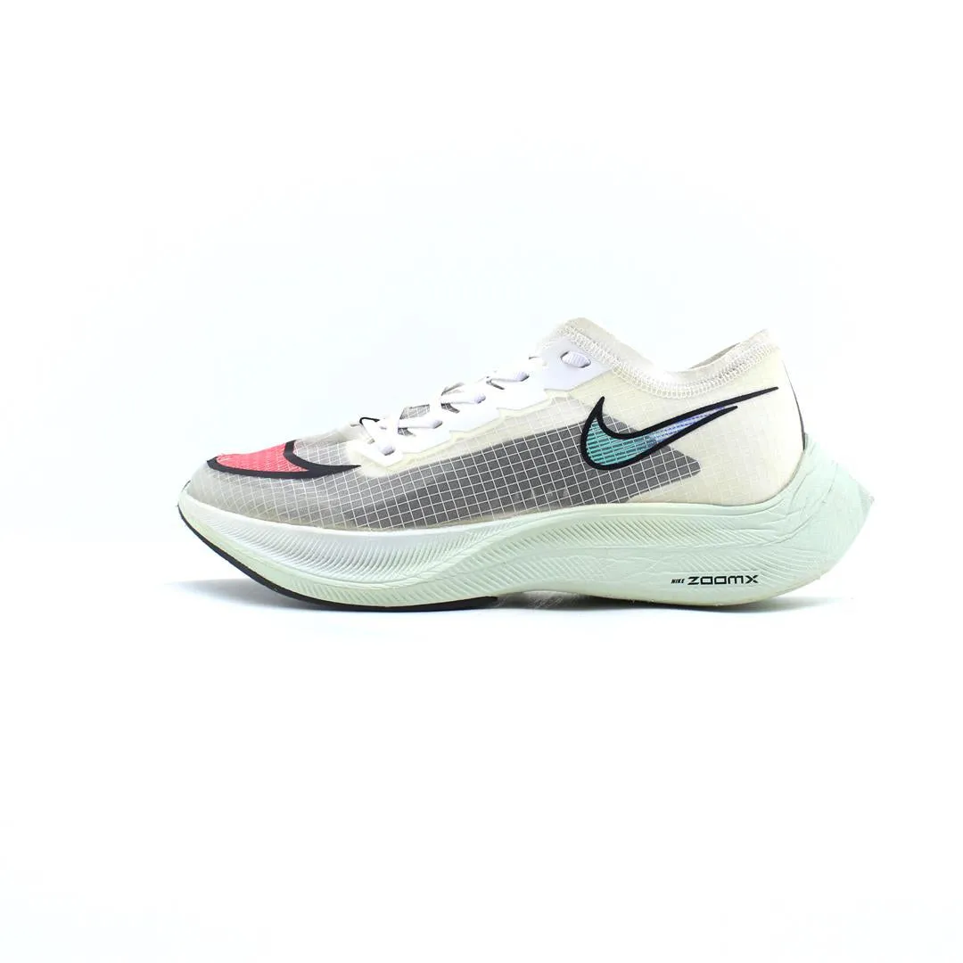 NIKE VAPORFLY