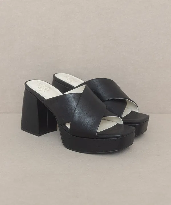 Oasis Society Carmen - Chunky Platform Mule Heel - Online Exclusive