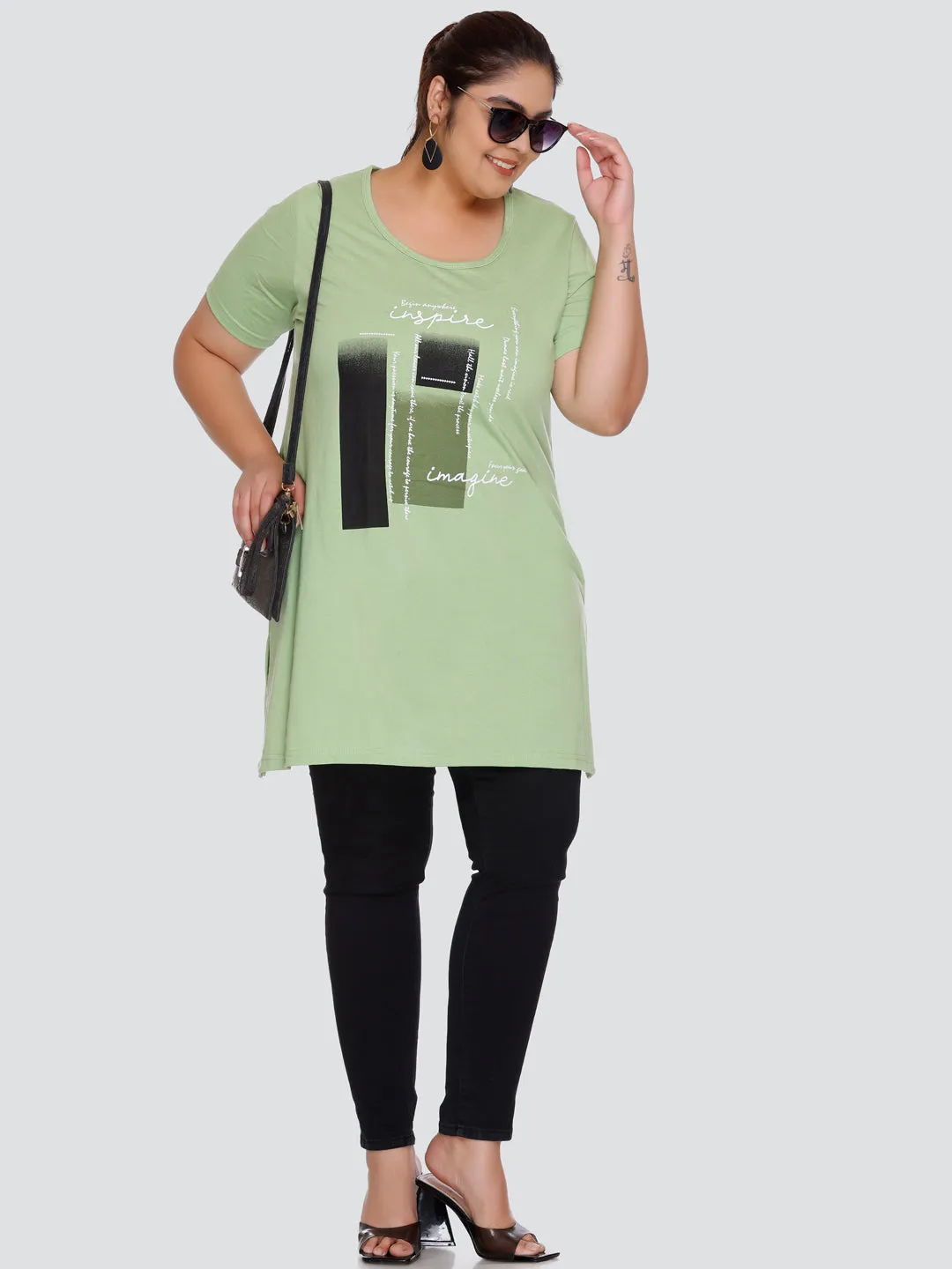 Plus Size Long T-shirt For Women - Half Sleeve - Green