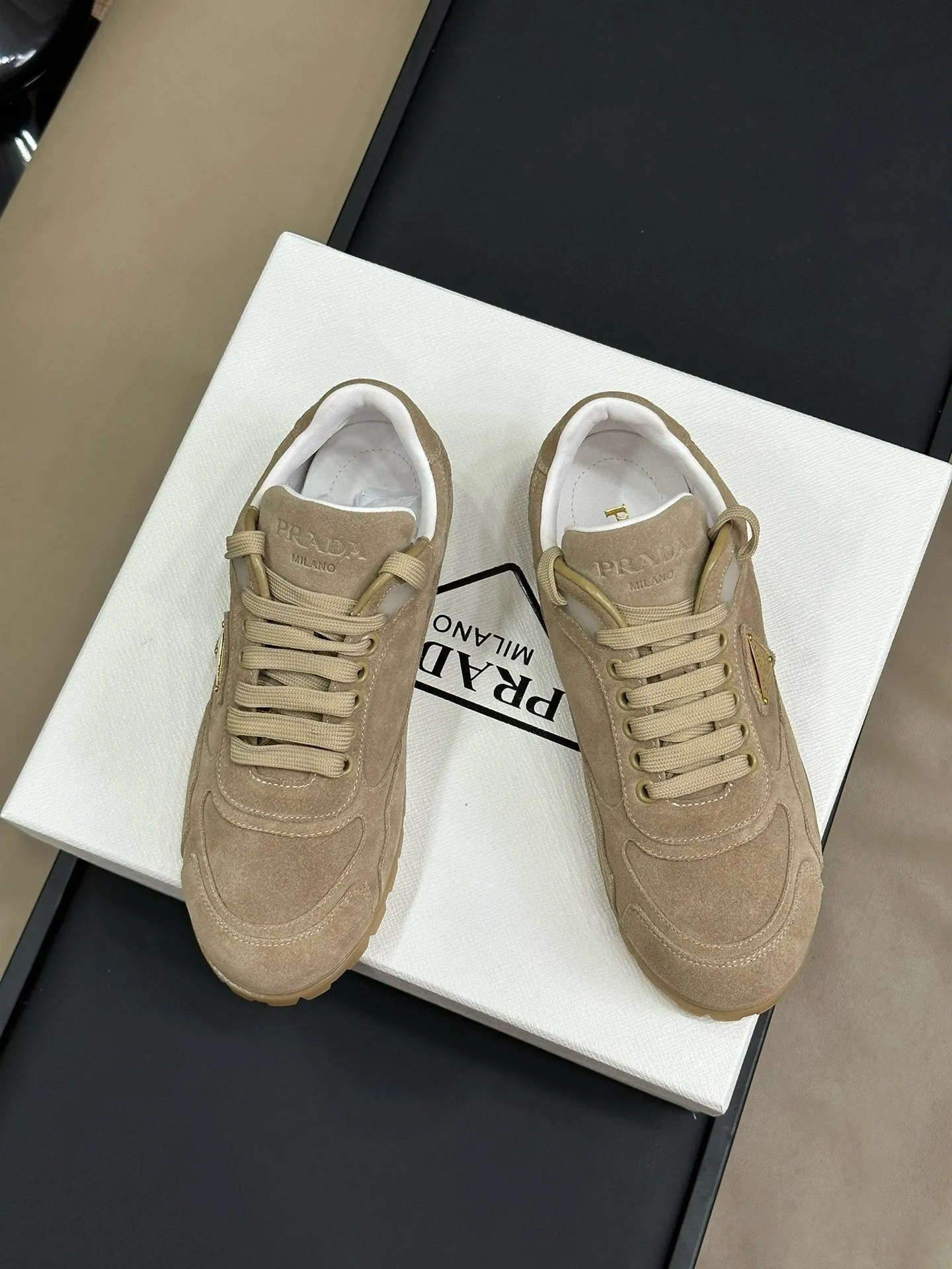 PRA TRAIL FADED SUEDE SNEAKERS TORTILLA