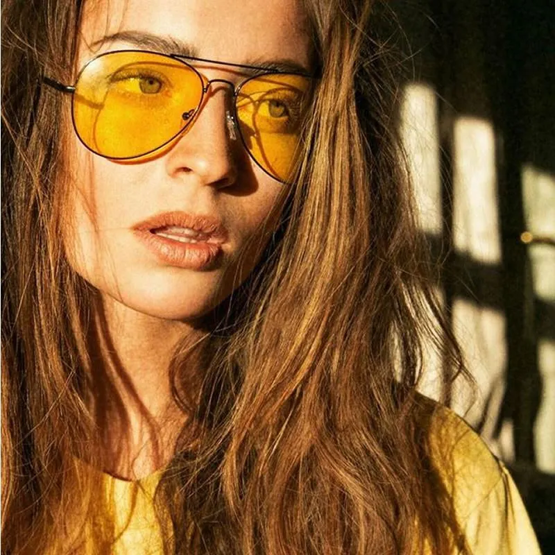 Retro Large Metal Aviator Sunglasses With Yellow Driving Lens