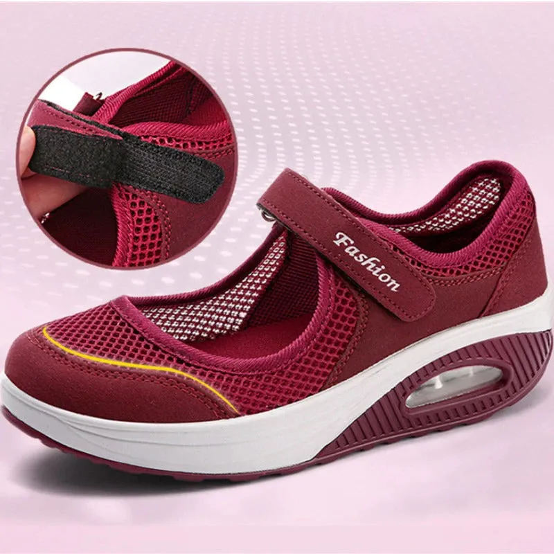 Summer Outdoor Lightweight Sneaker Slip-on Mesh Shoes