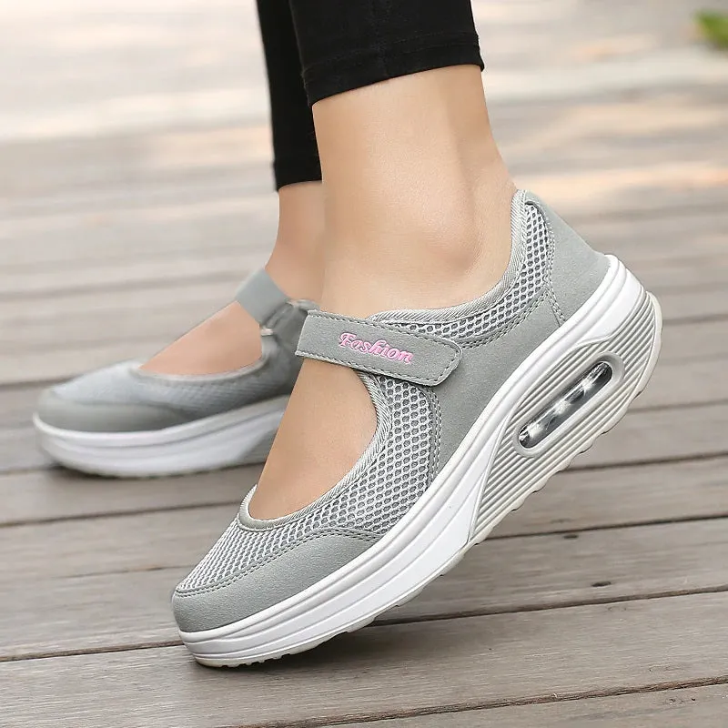 Summer Outdoor Lightweight Sneaker Slip-on Mesh Shoes