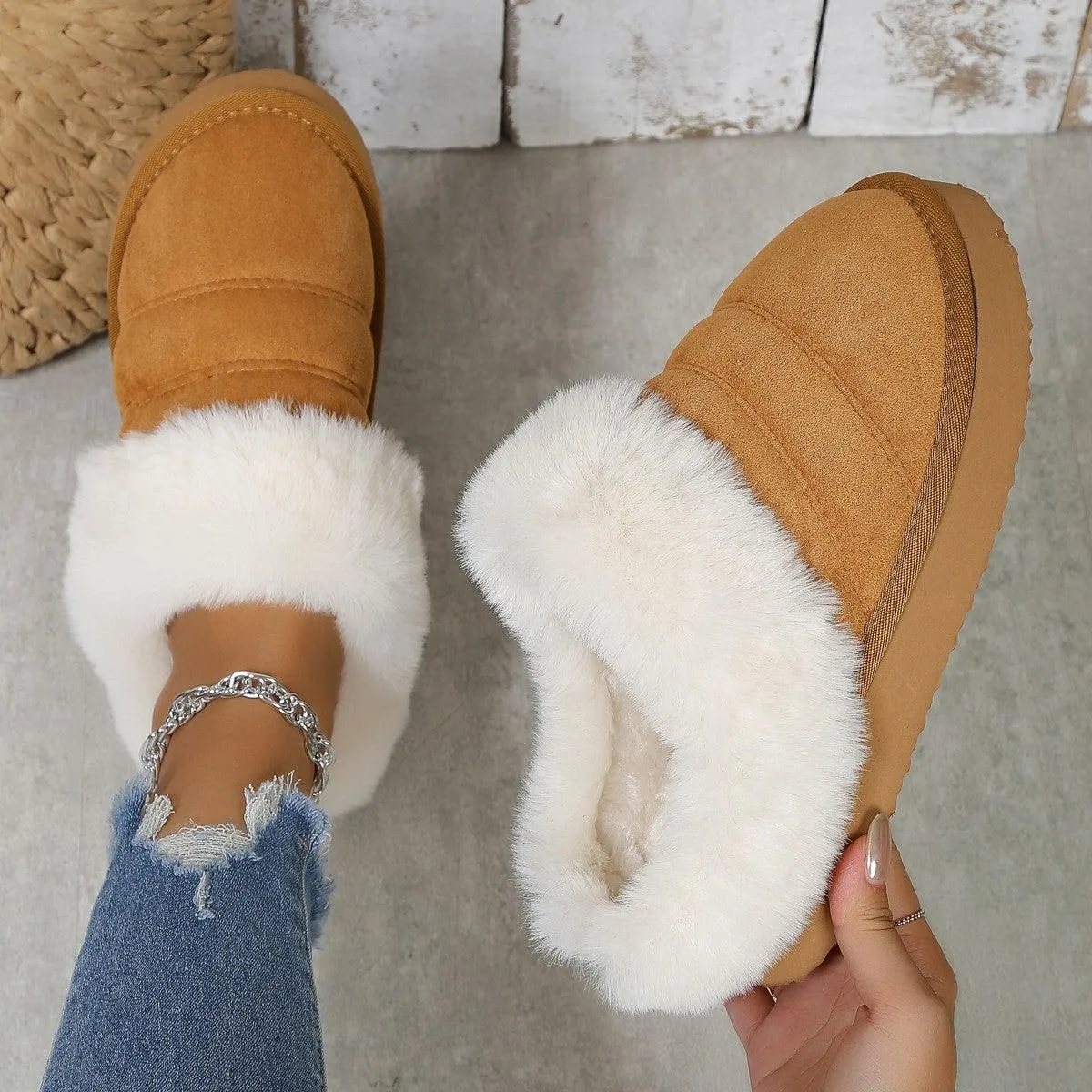 Winter Plush Slippers Home Thick-soled Warm Cotton Slippers Women Outdoor Garden Shoes