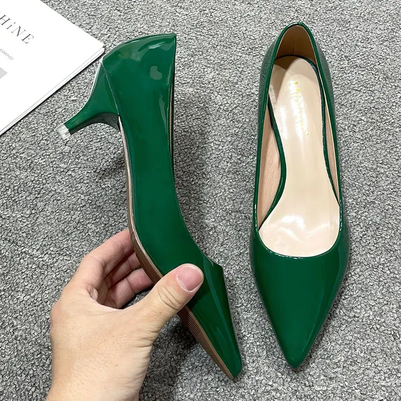 Women's Elegant patent kitten Heel shoes